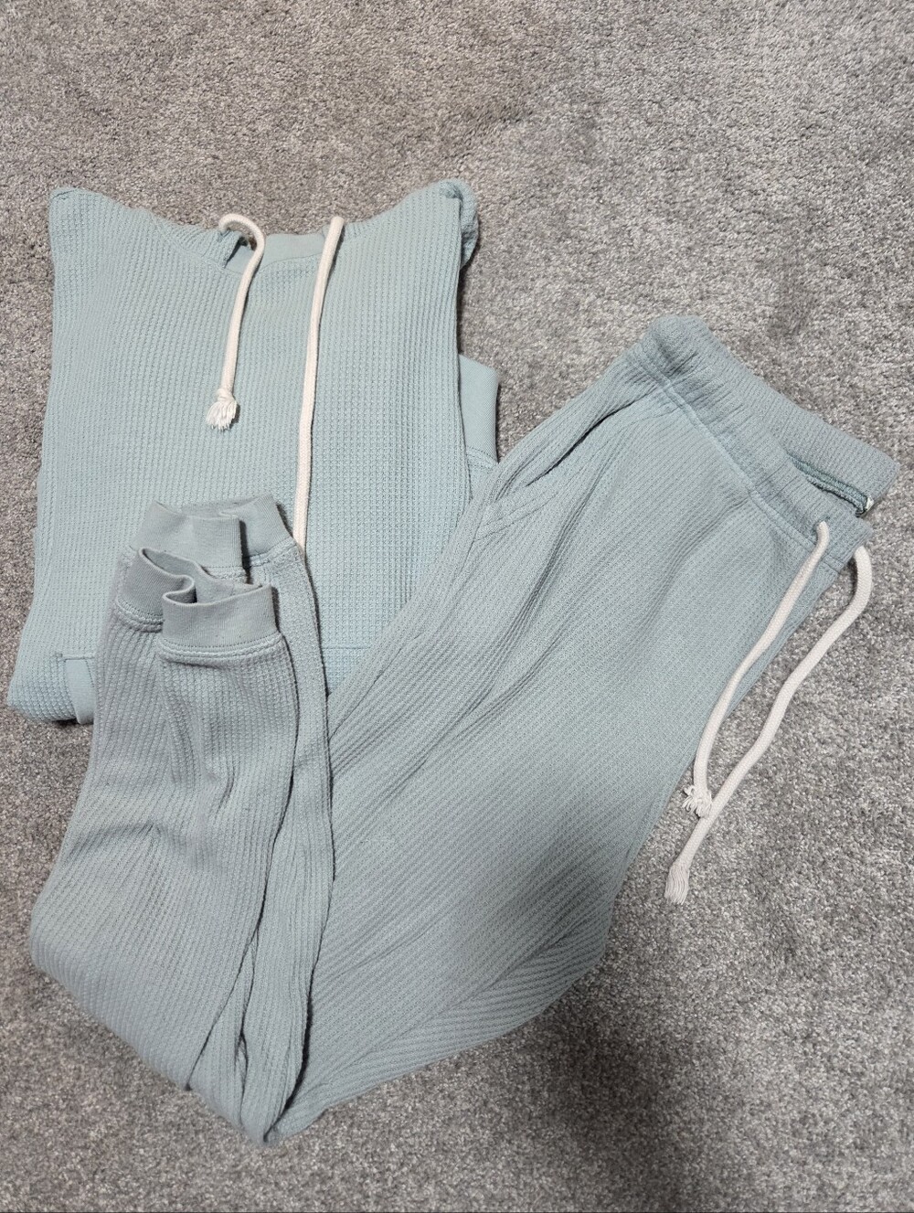 Aerie Lounge Set
